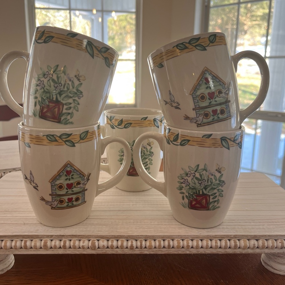 Floral Birdhouse Ceramic Mug Set